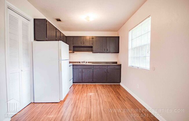 2 beds, 1 bath, 624 sqft, $950, Unit 1