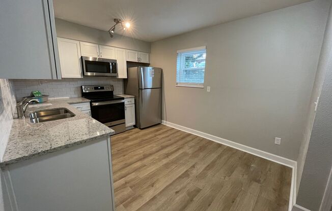1 bed, 1 bath, 700 sqft, $1,325, Unit 5926100