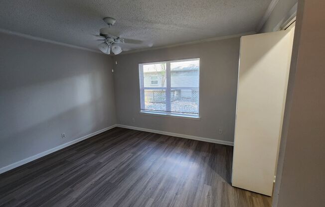 2 beds, 1 bath, 992 sqft, $1,435, Unit ABB-2-132