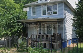 1837 N Francisco Ave