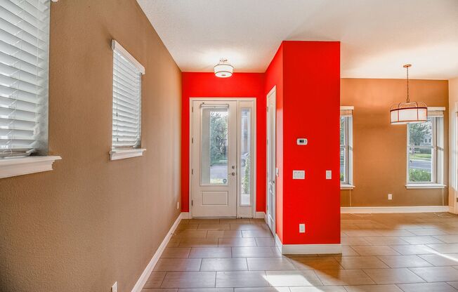 Gorgeous 3 bed/ 2.5 bath Townhome at Laureate Park in Lake Nona!