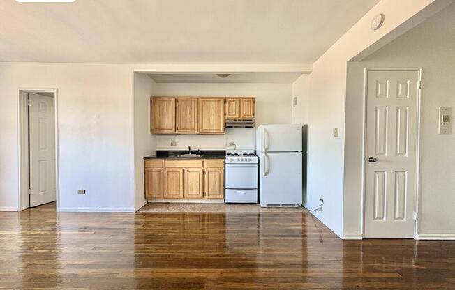 8646 FT HAMILTON PKWY
