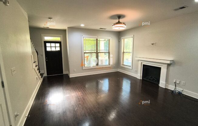 1778 MAPLE WALK CIR SW