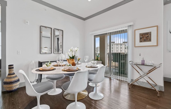 white interior diningroom at Reveal Skyline  at La Cantera, San Antonio, TX