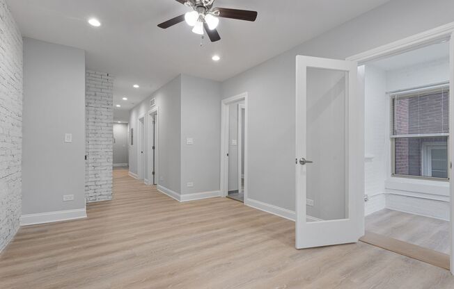 2 beds, 1 bath, 561 sqft, $2,100, Unit 1635-2N