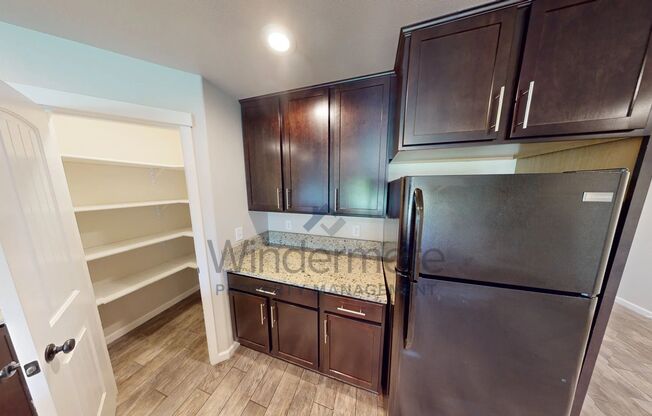 3 beds, 2 baths, 1,600 sqft, $1,895, Unit #A