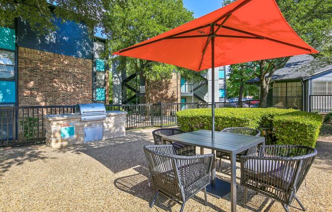 Aroya Apartment Homes