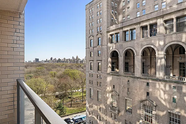 200 Central Park South