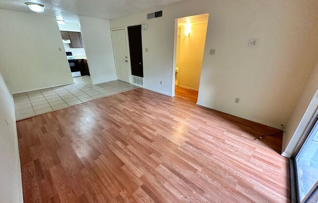 1 bed, 1 bath, 600 sqft, $700, Unit Unit 209