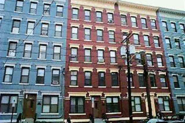 813 PARK AVE