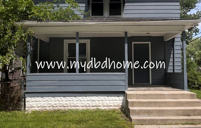 2513 THOMPSON AVE