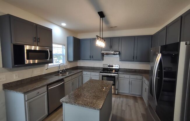 Beautiful 2-story home located in the Reedy Creek Plantation subdivision!