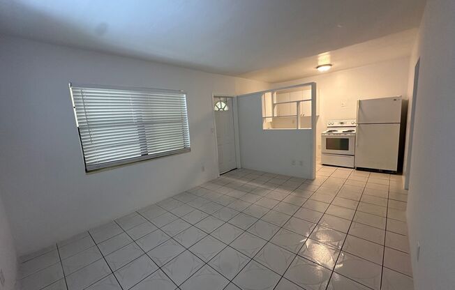 1 bed, 1 bath, $1,425, Unit 4