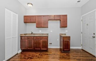 2 beds, 1 bath, 1,000 sqft, $1,325, Unit 1616-2E