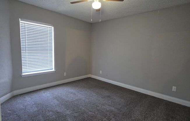 2 beds, 2 baths, 877 sqft, $1,049, Unit 1310