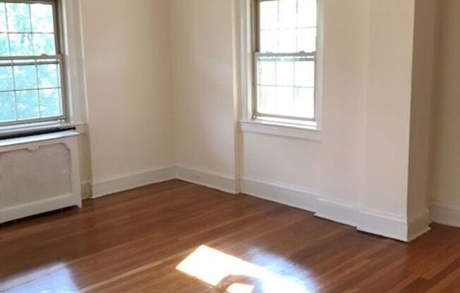 1 bed, 1 bath, 600 sqft, $1,400, Unit 514