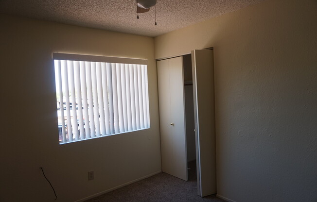 2 beds, 1.5 baths, $1,250