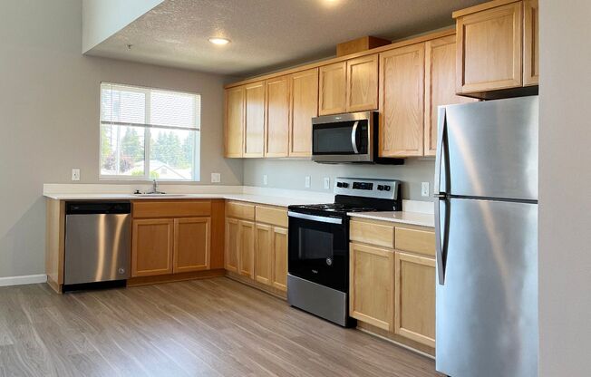 1 bed, 1 bath, 628 sqft, $1,295, Unit 3675-202