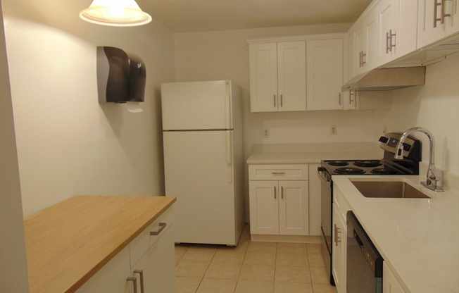 123 ELM ST