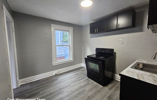 2 beds, 1 bath, $1,200