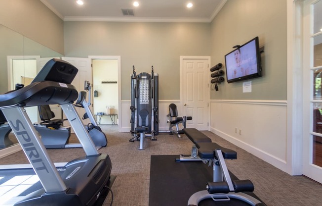 This is a photo of the 20-hour fitness center at Washington Park Apartments in Centerville, OH.