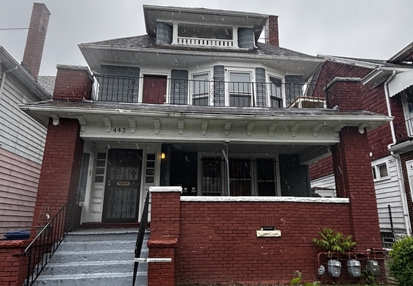 442 WOHLERS AVE