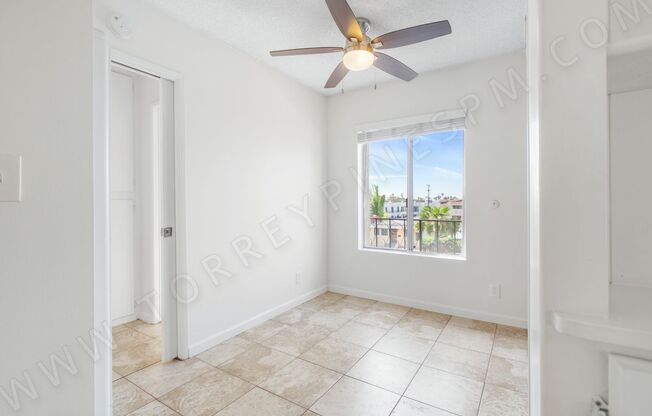 COMING SOON! Pacific Beach 1 BR w/ Parking and Balcony