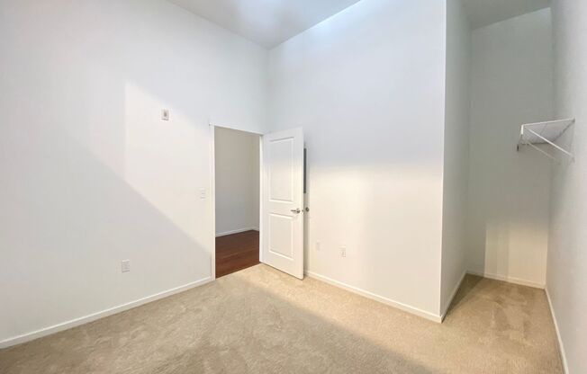 1 bed, 1 bath, 600 sqft, $2,295, Unit 1505-A