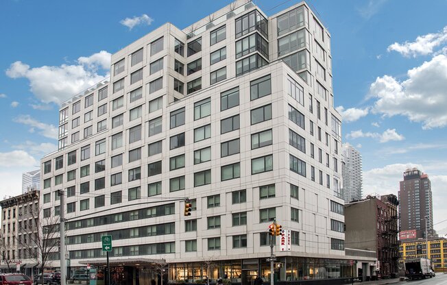 Studio, 1 bath, 460 sqft, $3,600, Unit 10E