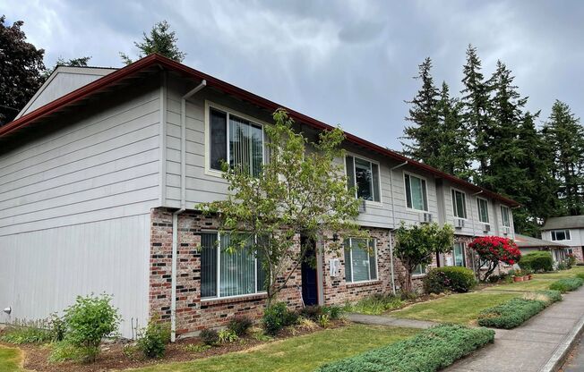 1 bed, 1 bath, 600 sqft, $1,300, Unit 08