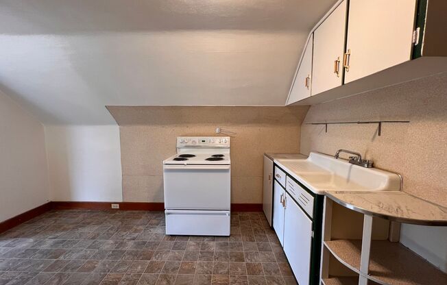 1 bed, 1 bath, 288 sqft, $825, Unit 2