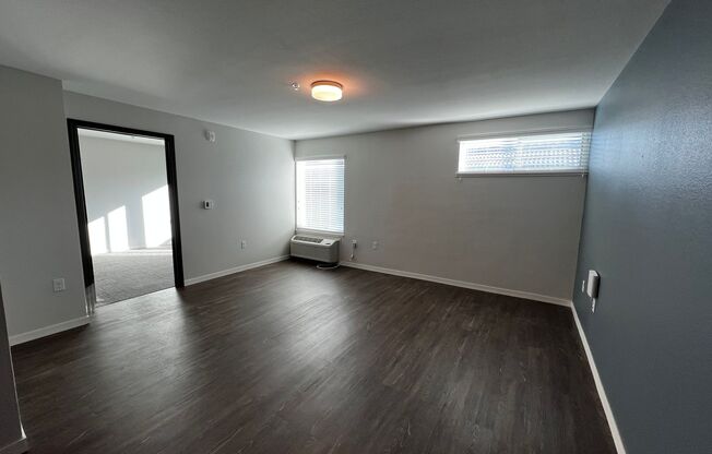 1 bed, 1 bath, 903 sqft, $1,659, Unit 2