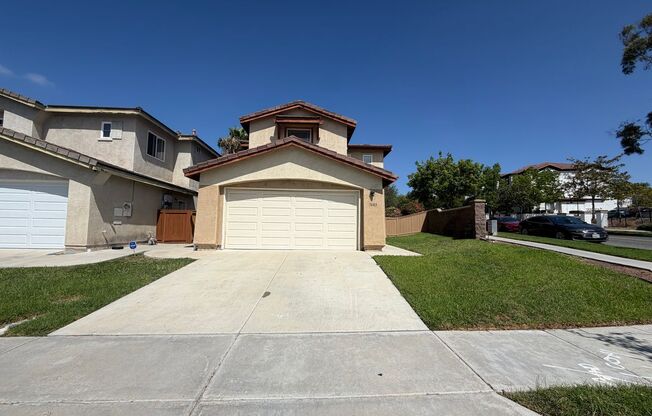 1683 FALCON PEAK ST