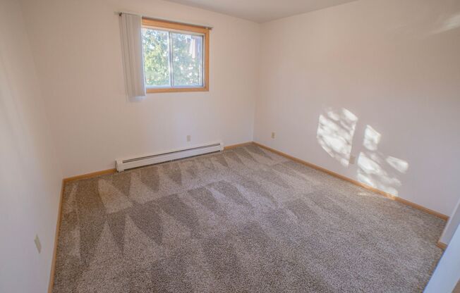 2 beds, 1 bath, 805 sqft, $820, Unit 1346-219