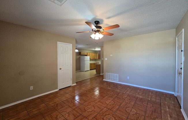 3 beds, 2 baths, $1,250, Unit 2710 Alma Drive - B