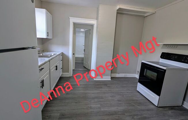 3854 W 40th