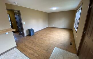 2 beds, 1 bath, $1,450