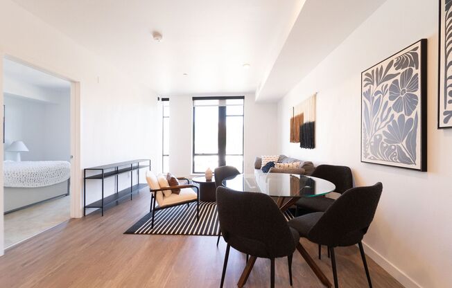 1 bed, 1 bath, 672 sqft, $3,195, Unit 407