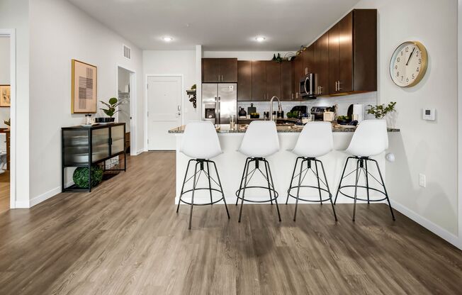 2 beds, 2 baths, 1,098 sqft, $1,925, Unit 120