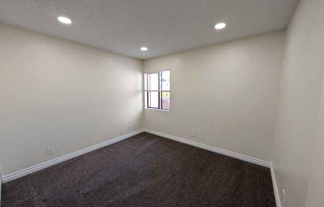 One Bedroom Apartment in Riverside