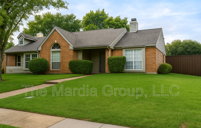 1435 BROADMOOR DR