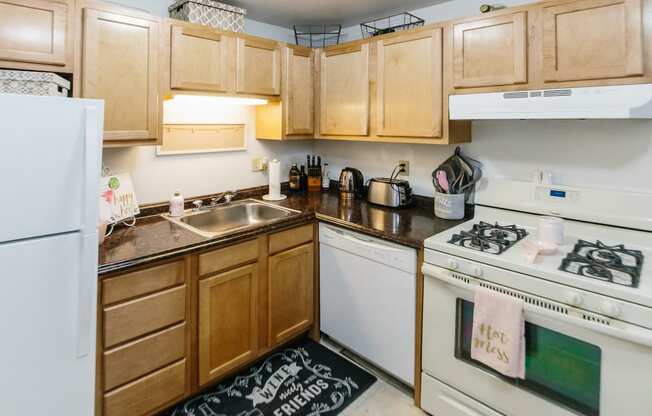 Fully Equipped Eat In Kitchen at University Commons, Pittsburgh, Pennsylvania