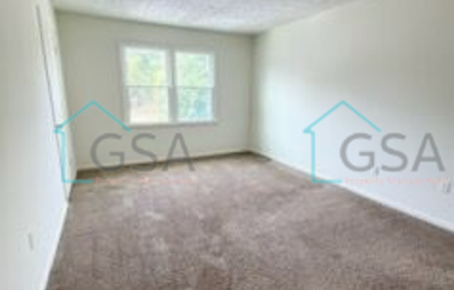 2 beds, 1.5 baths, 975 sqft, $950, Unit Cliffwood Terrace-4302-1E