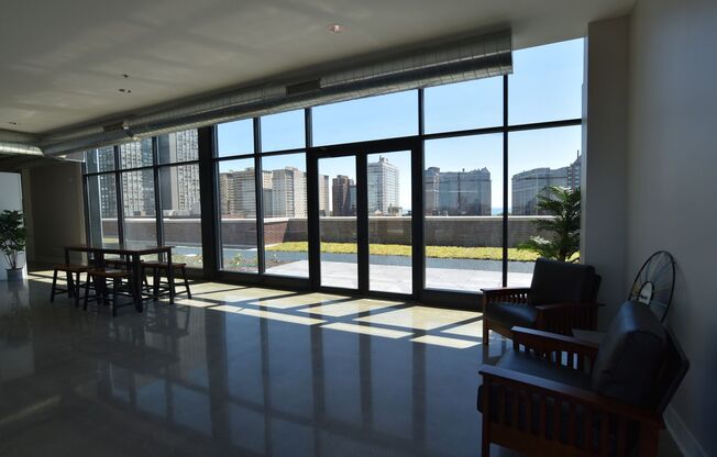 1 bed, 1 bath, 711 sqft, $2,900, Unit 3833-520