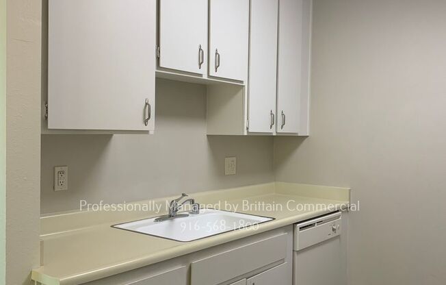 Near Everything, All Amenities! 1616 Q Street, Camellia Court Apartments