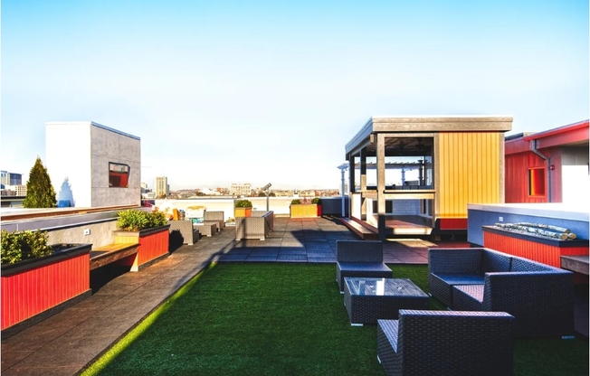 1 bed, 1 bath, 640 sqft, $3,400, Unit Unit 408