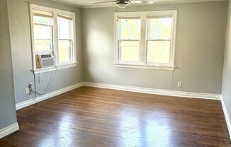 1117 NW 38
