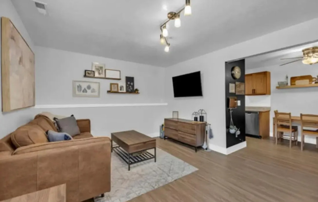 Modern Comfort Meets Convenience in Salt Lake City!