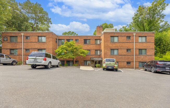 Parkside Living in Takoma Park – 1, 2 & 3 Bedroom Homes at 702 Chaney Dr