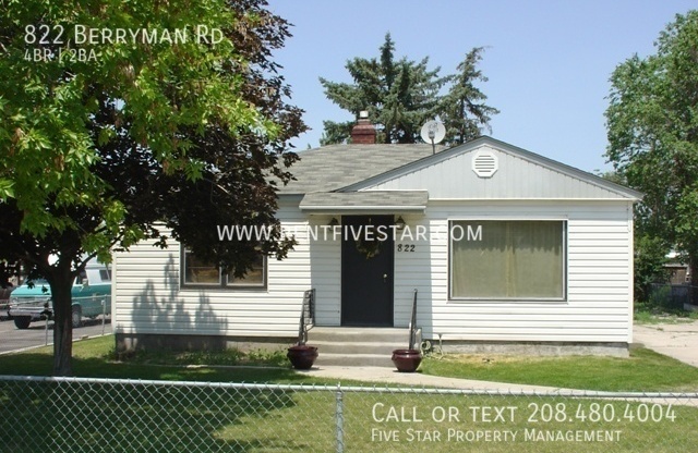 822 BERRYMAN RD